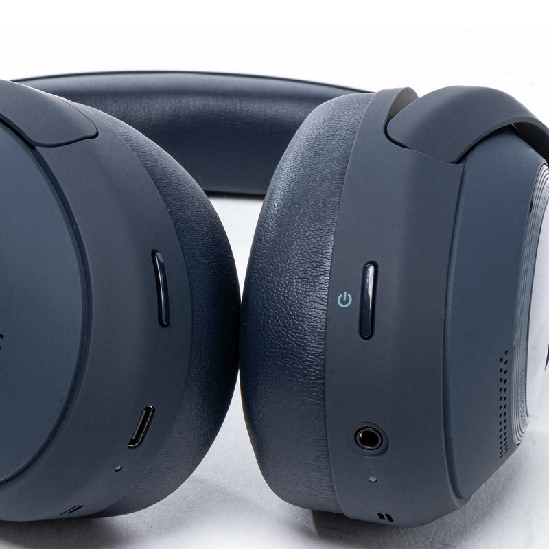 Audifonos Cleer Alpha Over-Ear: ANC Adaptativo, Audio Espacial, 35h Batería, Hi-Res azul