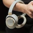 Audifonos Cleer Alpha Over-Ear: ANC Adaptativo, Audio Espacial, 35h Batería, Hi-Res gris