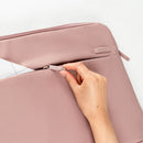 Funda DOTT para Laptop 15.6": Protección Acolchada y Duradera, Rosa