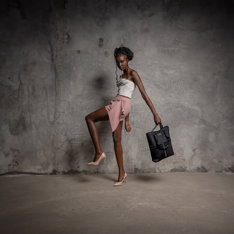 Bolsa para laptop| Cool Capital Slay Tote | 15.6" pulgadas